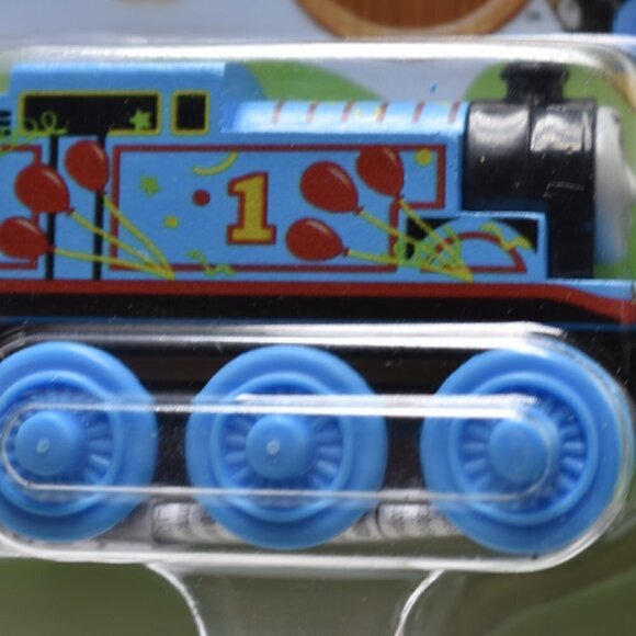 Fisher-Price Thomas and Friends Wood Birthday Train Wooden Railway NEW 2019 - Picture 11 of 13